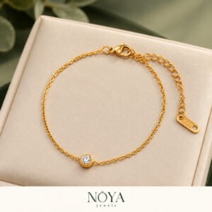 Contemporary Wraparound Bracelet – Solitaire